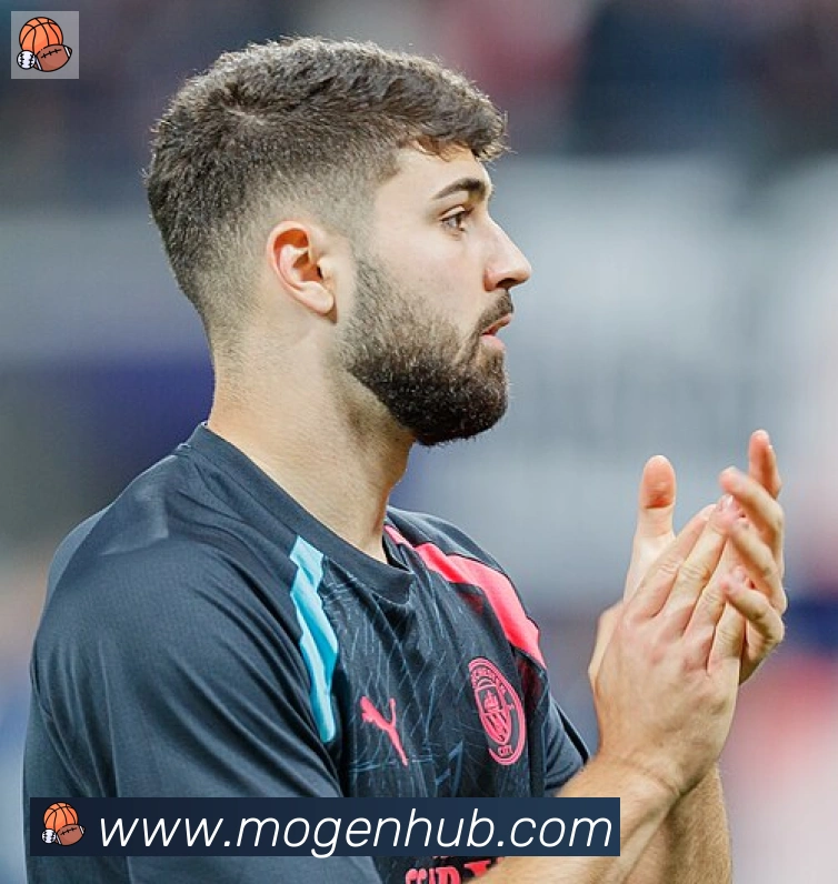 劳塔罗·马丁内斯